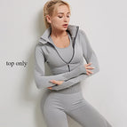 S / Gray top